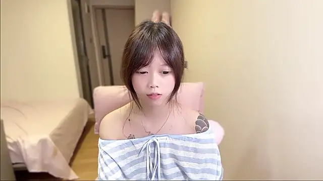 xiaobaozi-520 Chat XXX live