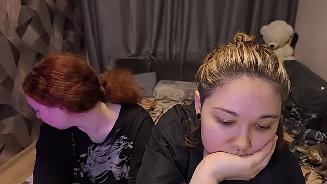 LunarCouple_ XXX чат на живо