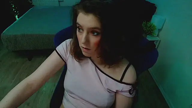 CranberryHot élő XXX-chatje