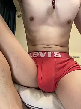 llkiki Chat XXX live