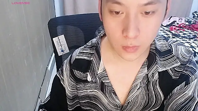 yichen008 即時 XXX 聊天