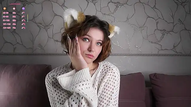 AlesiaPeasel Chat XXX in diretta