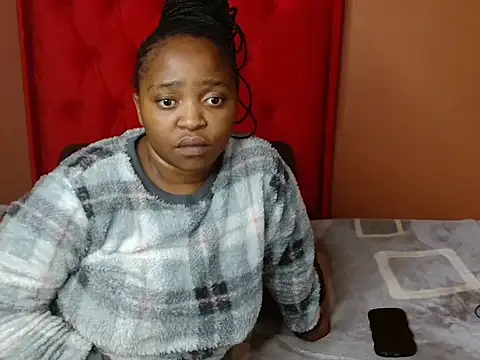 African_Busty's Live XXX Chat