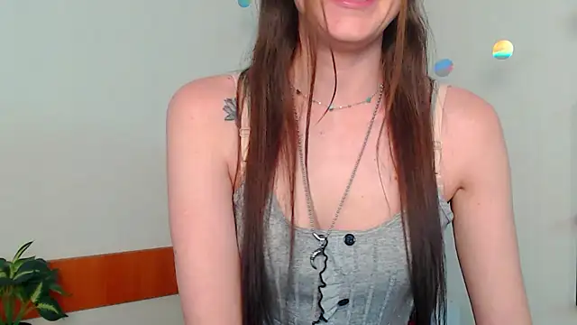 AprillXoxo Adlı Modelin Canlı XXX Sohbeti