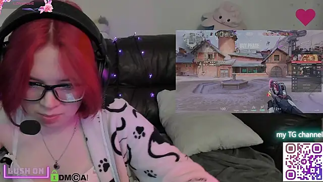 LinneaChan Chat XXX in diretta