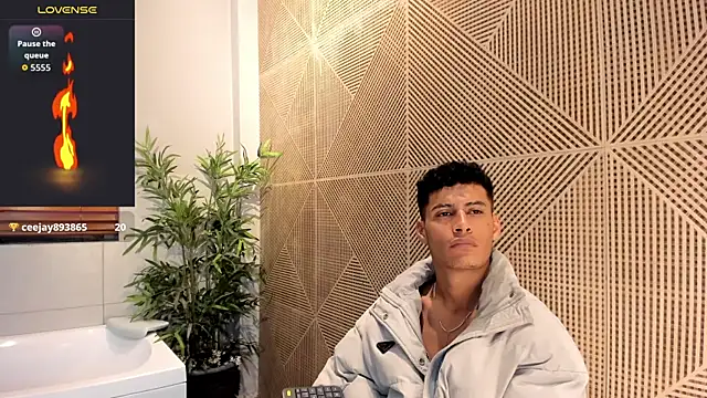 angelsilva_: απευθείας συνομιλία ΧΧΧ