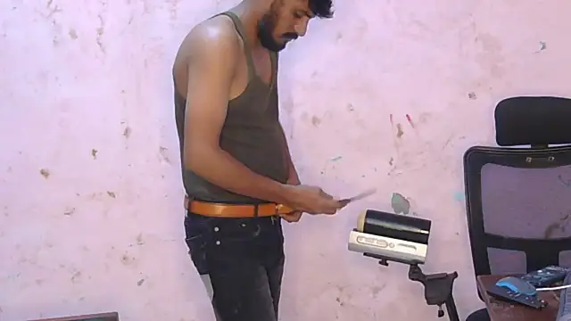 XXX chat uživo modela HotXKrish