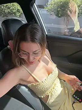 lemyny Adlı Modelin Canlı XXX Sohbeti