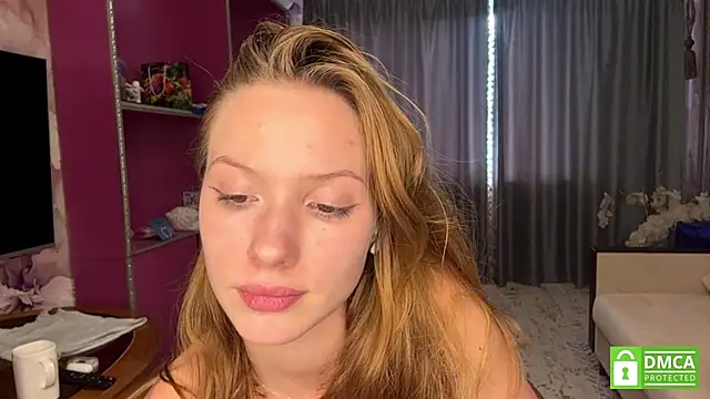 AphroditeOnOlympus' Live XXX Chat