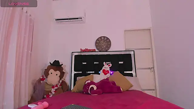 zoe_siren Chat XXX in diretta