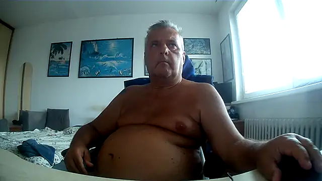 Robert_SK1 Adlı Modelin Canlı XXX Sohbeti