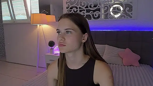 Czat XXX na żywo – LuisaClover