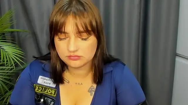 NikkiSummer Live XXX-Chat