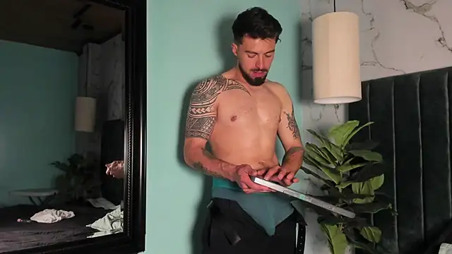 Czat XXX na żywo – Liam_ashford
