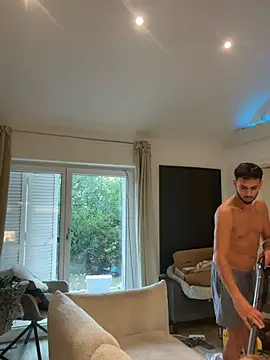 Gipsyboysteve Adlı Modelin Canlı XXX Sohbeti