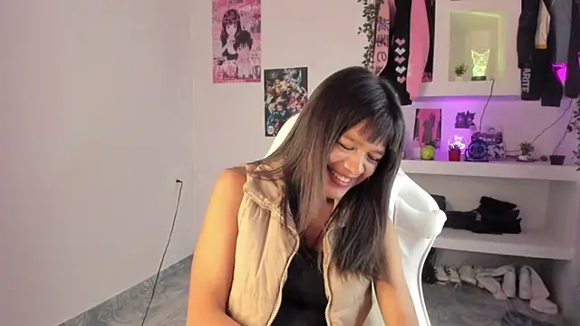 meganthompsonn22's Live XXX Chat