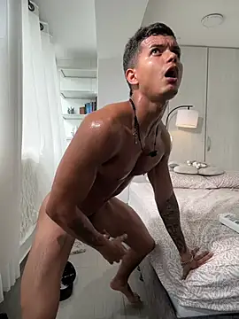Živý XXX chat Paradise_boy__
