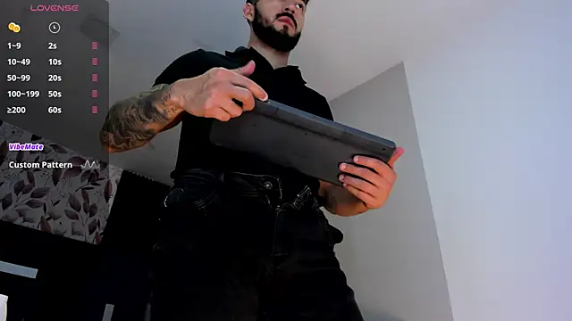 MarkWalker__ 라이브 XXX 채팅