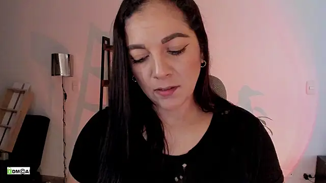 XXX chat uživo modela urcute_kitten