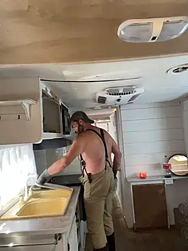BootsAndCountry: απευθείας συνομιλία ΧΧΧ