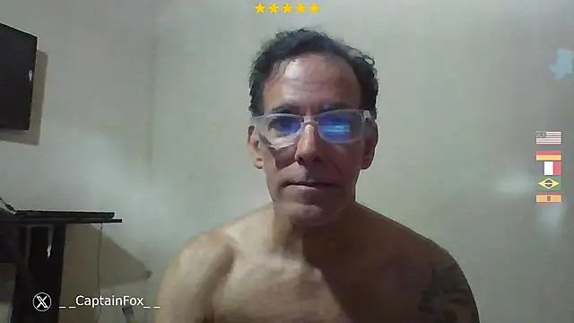 CaptainFox XXX чат на живо