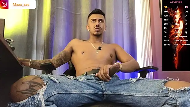 צ'אט XXX בשידור חי של Latinmoster_boss