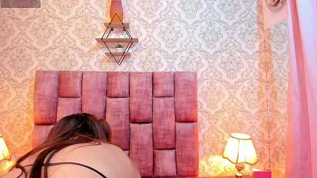 Luna_Swiftn Live XXX chat