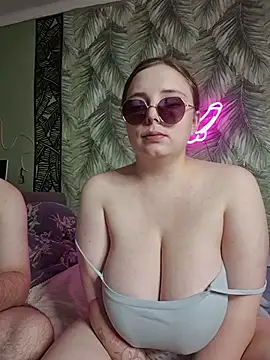 Caramel_pussyのライブXXXチャット