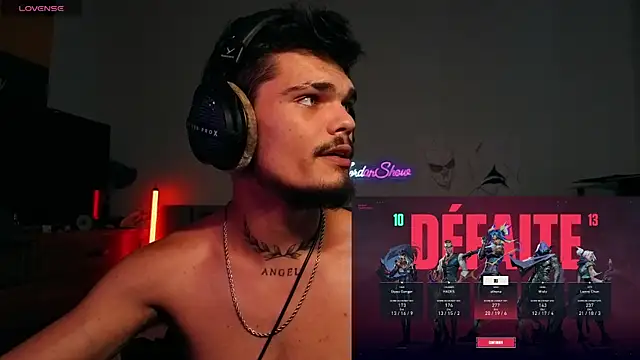 JordanShow élő XXX-chatje