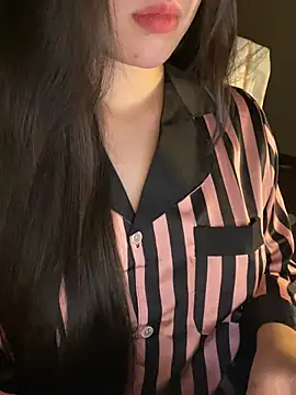 Elise68 Live XXX-Chat