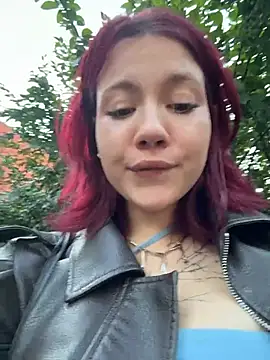 Lilly__Kiss – Naživo XXX chat