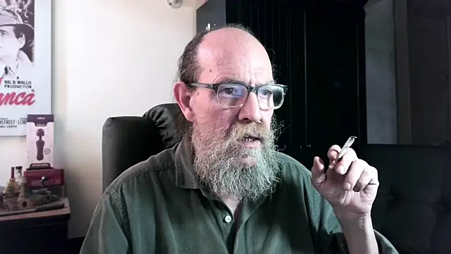 Uncle_Hottie's Live XXX Chat