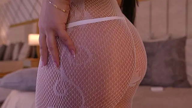 lyrabellini Adlı Modelin Canlı XXX Sohbeti
