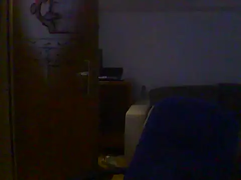 Dejanaceking élő XXX-chatje