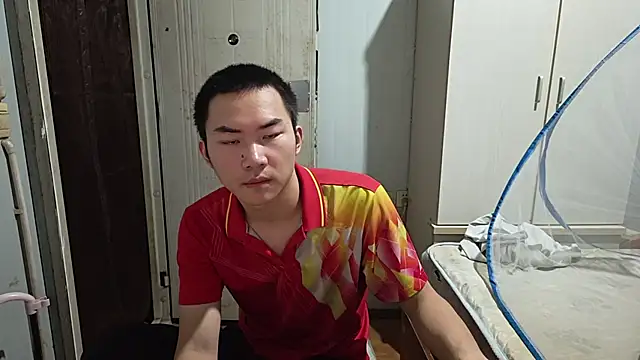 dyjdddttj's Live XXX Chat