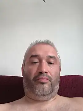 Czat XXX na żywo – Michal_Z_Olomouce