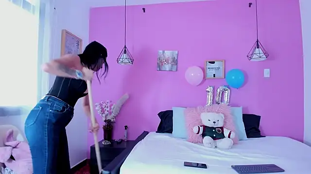 XXX chat uživo modela liapinket