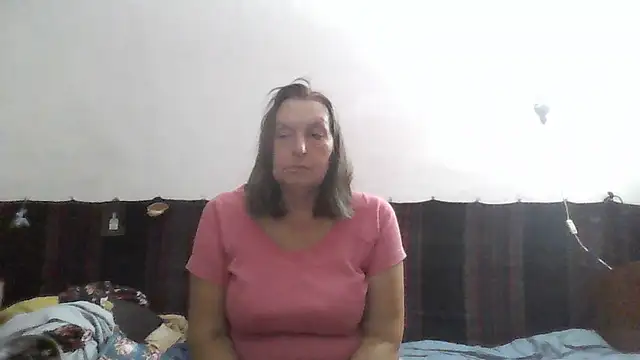 AnnaLive570 – Naživo XXX chat