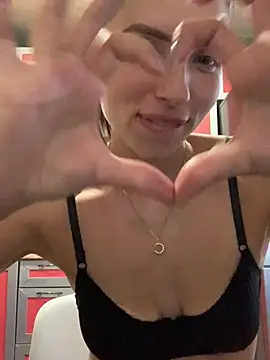 Živý XXX chat SeducingYoghourt