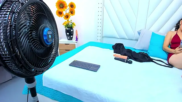 Živý XXX chat Paulynavera