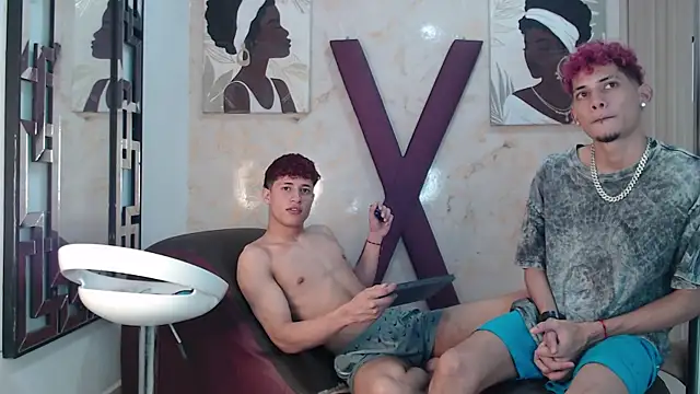 YOUNG_BOYS_HELL Chat XXX in diretta