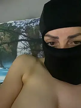 Luna_Rossa Chat XXX in diretta
