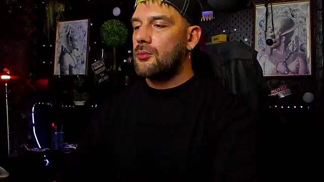 Chat XXX ao vivo de LexHardy