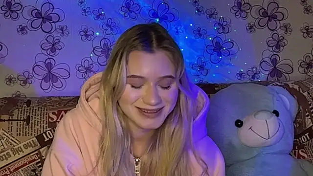 EarlineStrojnys Chat XXX in diretta