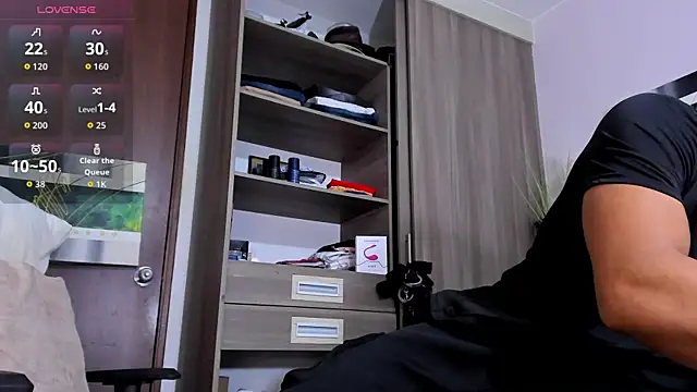 AnthonyWhite24 现场XXX聊天