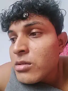 WildBruno_ live XXX chat