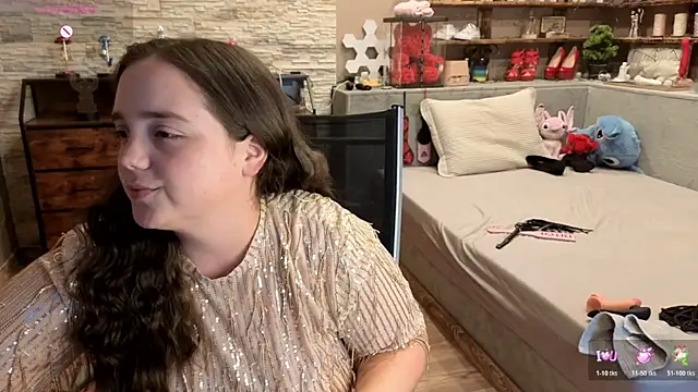 Kimberly-Caprice Chat XXX in diretta