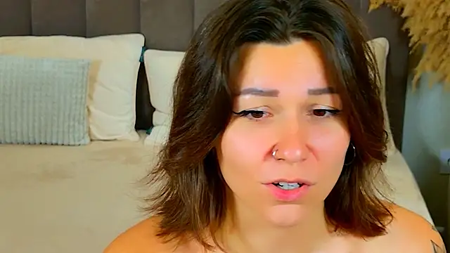 EdenSolis Chat XXX in diretta