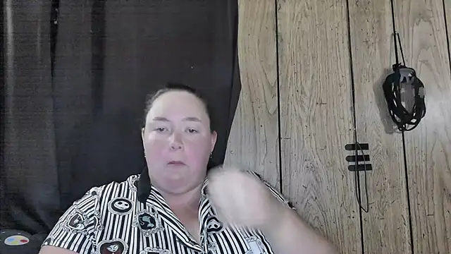 ladylynn13 Live XXX-Chat