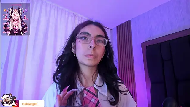 Chat XXX en directo de Molly_A